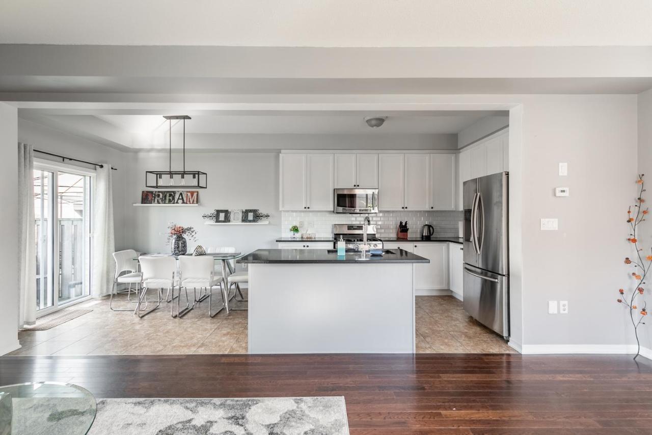 3Br 2Ba Townhomes With Hot Tub & Bbq By Globalstay Hamilton Eksteriør billede